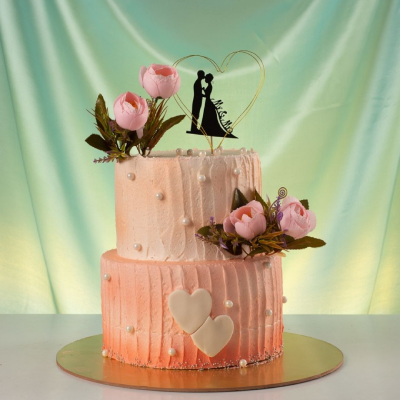 WEDDING CAKE